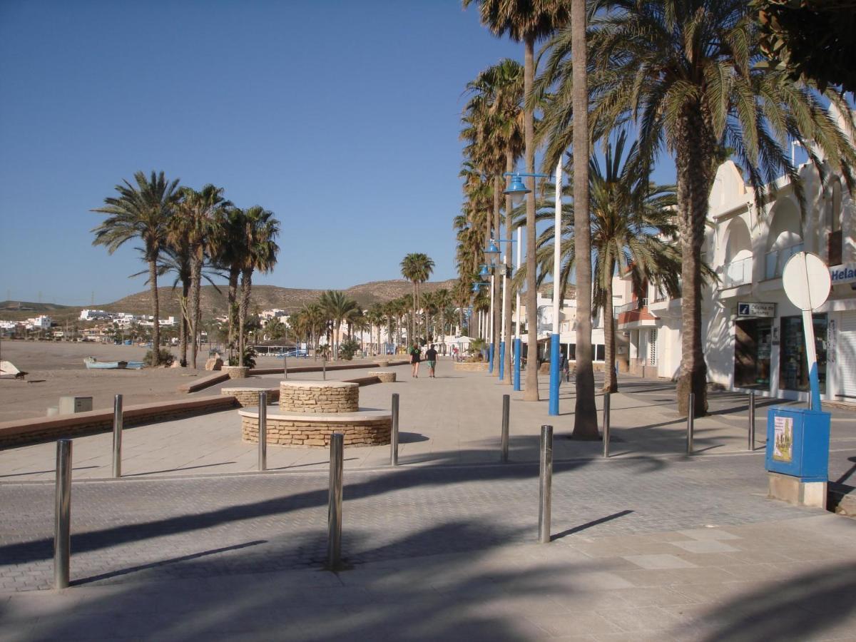 Pension Sol Y Playa Carboneras Esterno foto