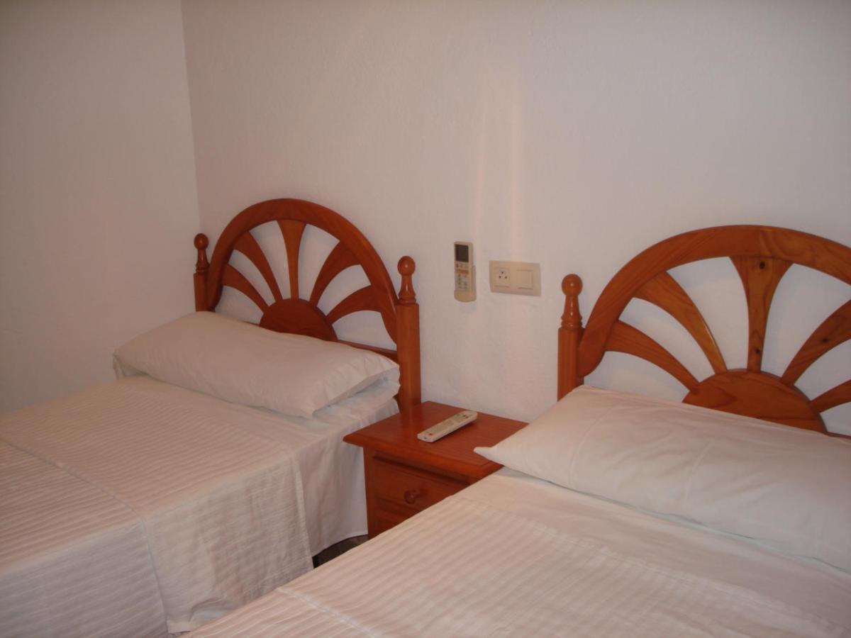 Pension Sol Y Playa Carboneras Esterno foto