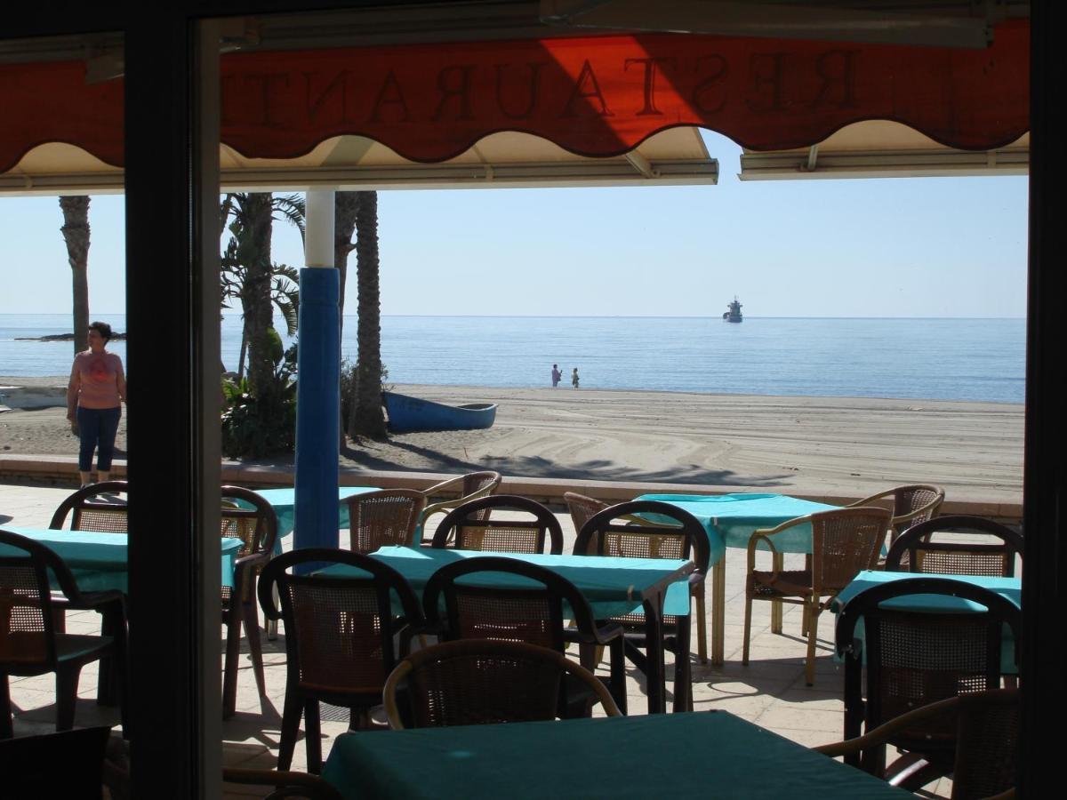 Pension Sol Y Playa Carboneras Esterno foto